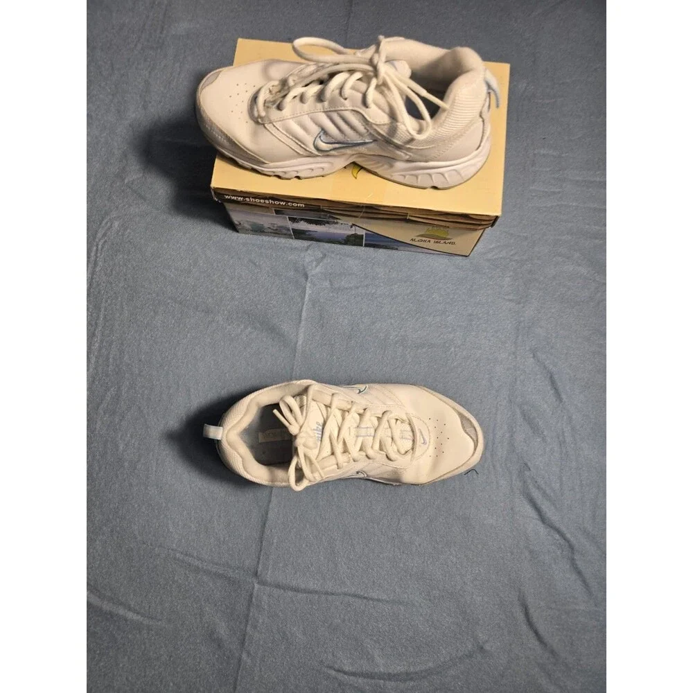 Nike White Rolling Rail Blue Embroidered 2013 Women's Size 7